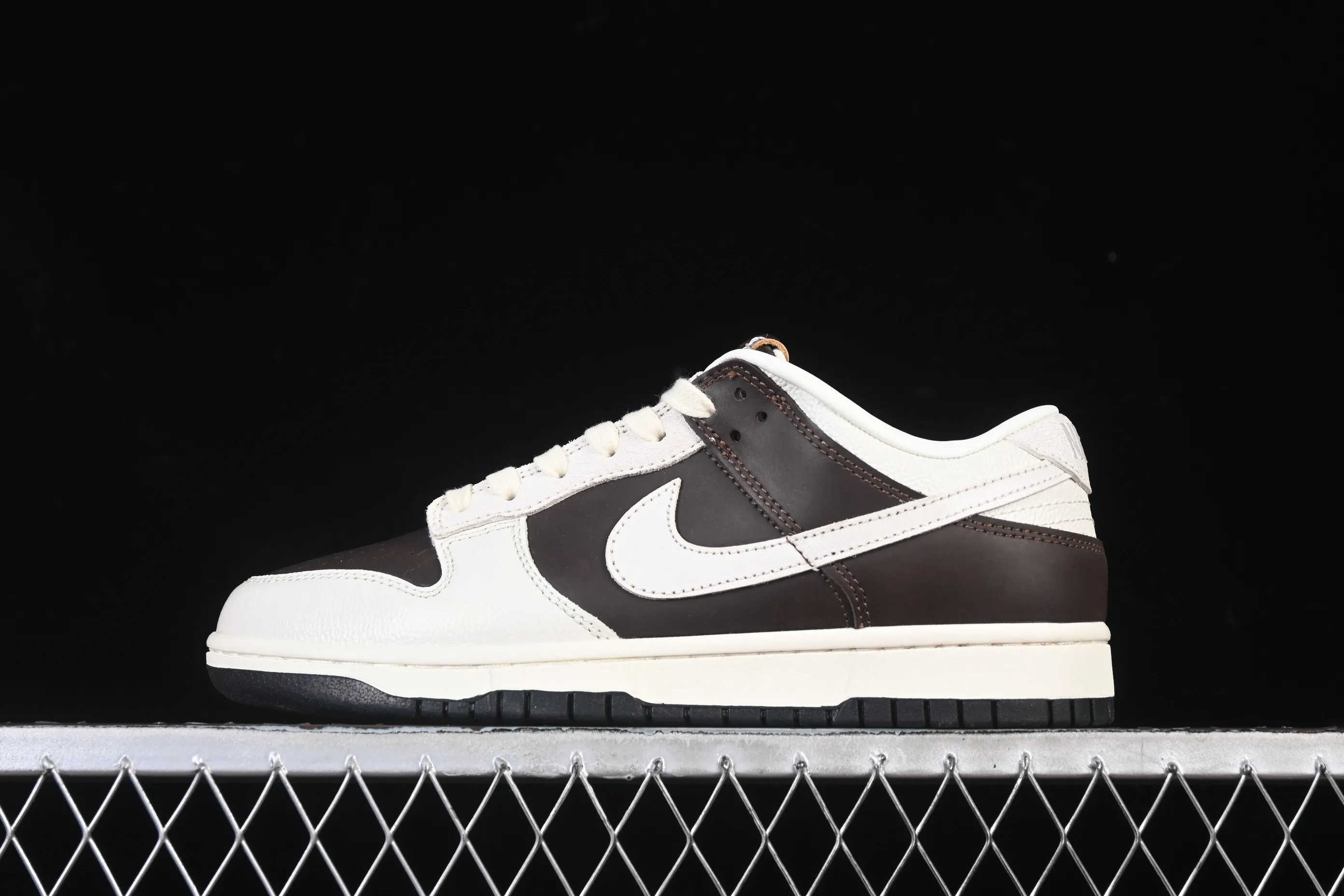 All categories Nk SB Dunk series Nk SB Dunk Low low-top sneakers Nike SB Dunk Low "Fauna Brown" milk brown low-top casual sneakers IH7333-200